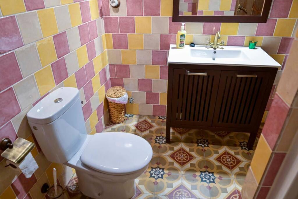 Un Espacio Unico, 'la Casona Del Senor' Con Bodega * Caleruela