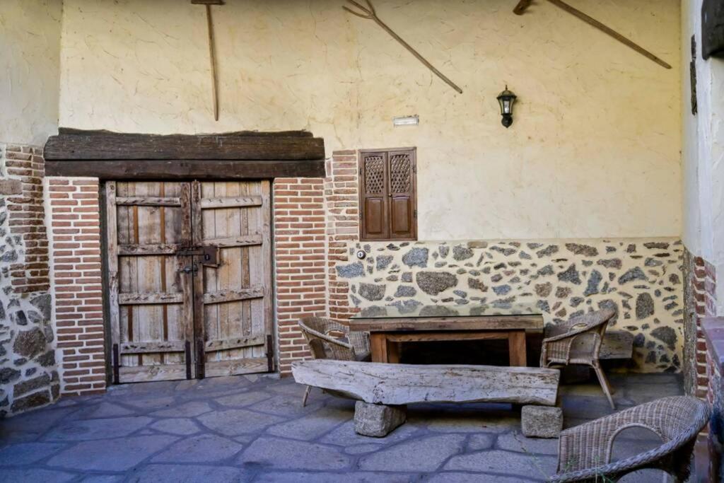 Un Espacio Unico, 'la Casona Del Senor' Con Bodega *